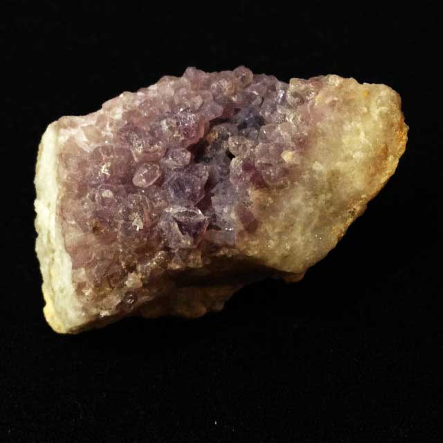 ミネラルマーケットで買った鉱物「アメジスト、紫水晶」