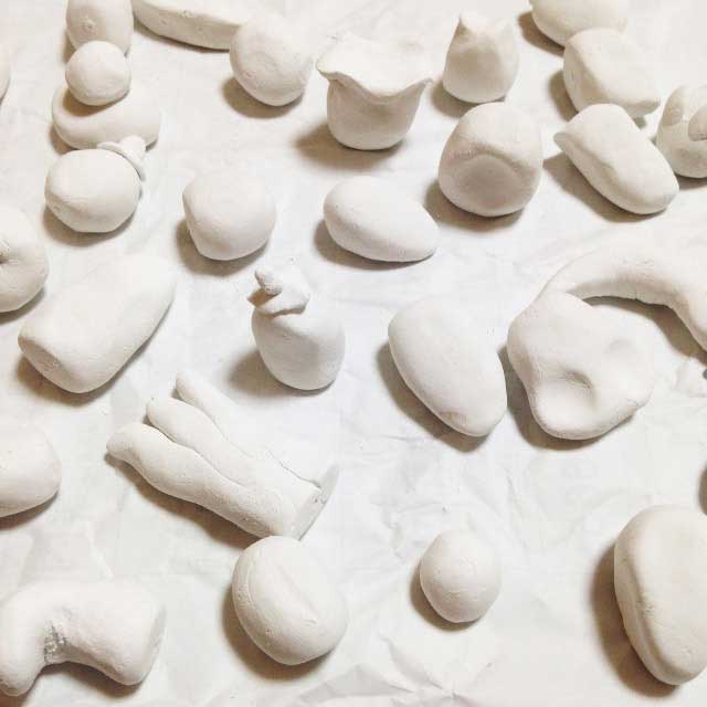 紙粘土、土人形を作る「紙粘土で制作」